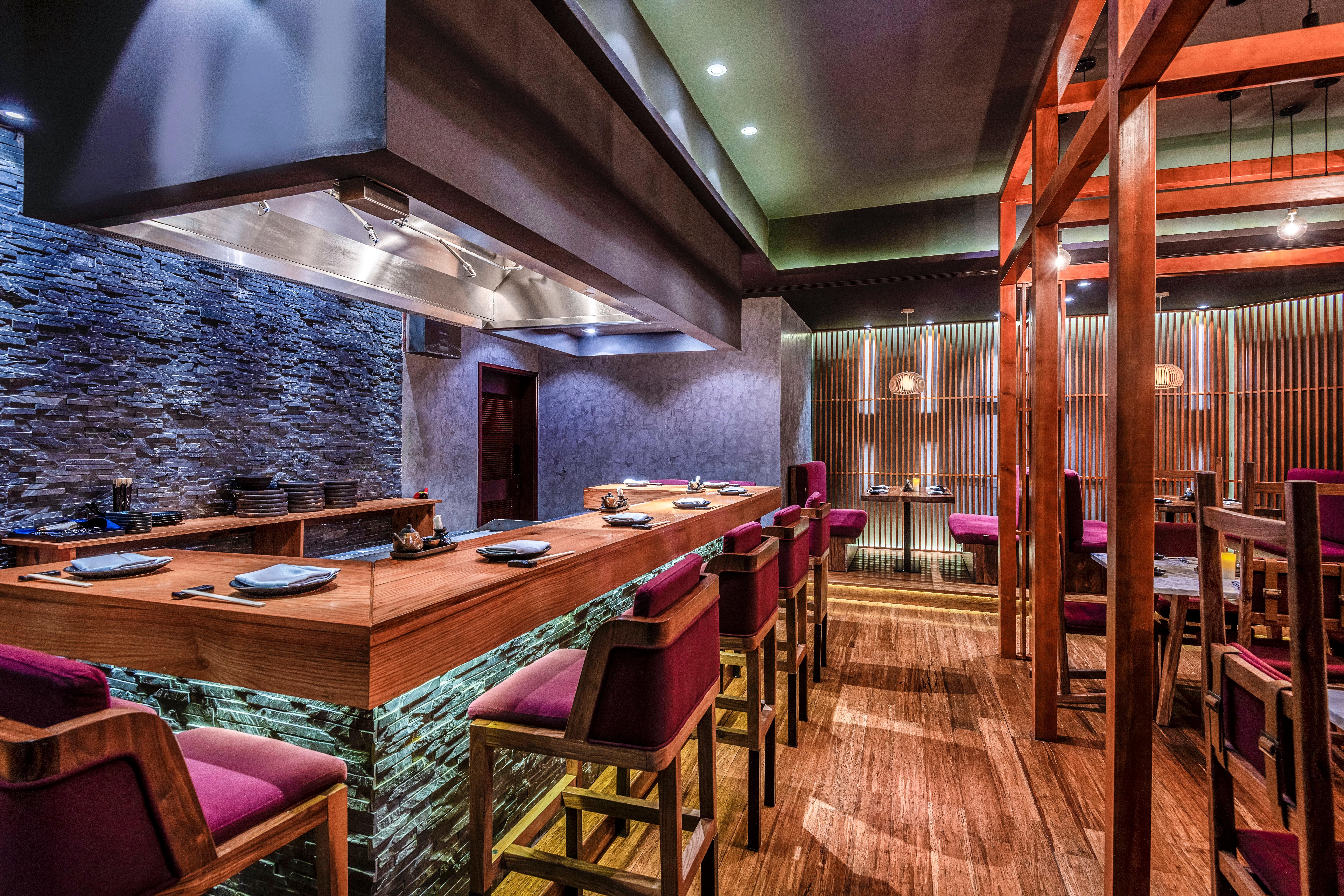 Intercontinental Muscat By Ihg Hotel Bagian luar foto Sushi restaurant in Mexico City