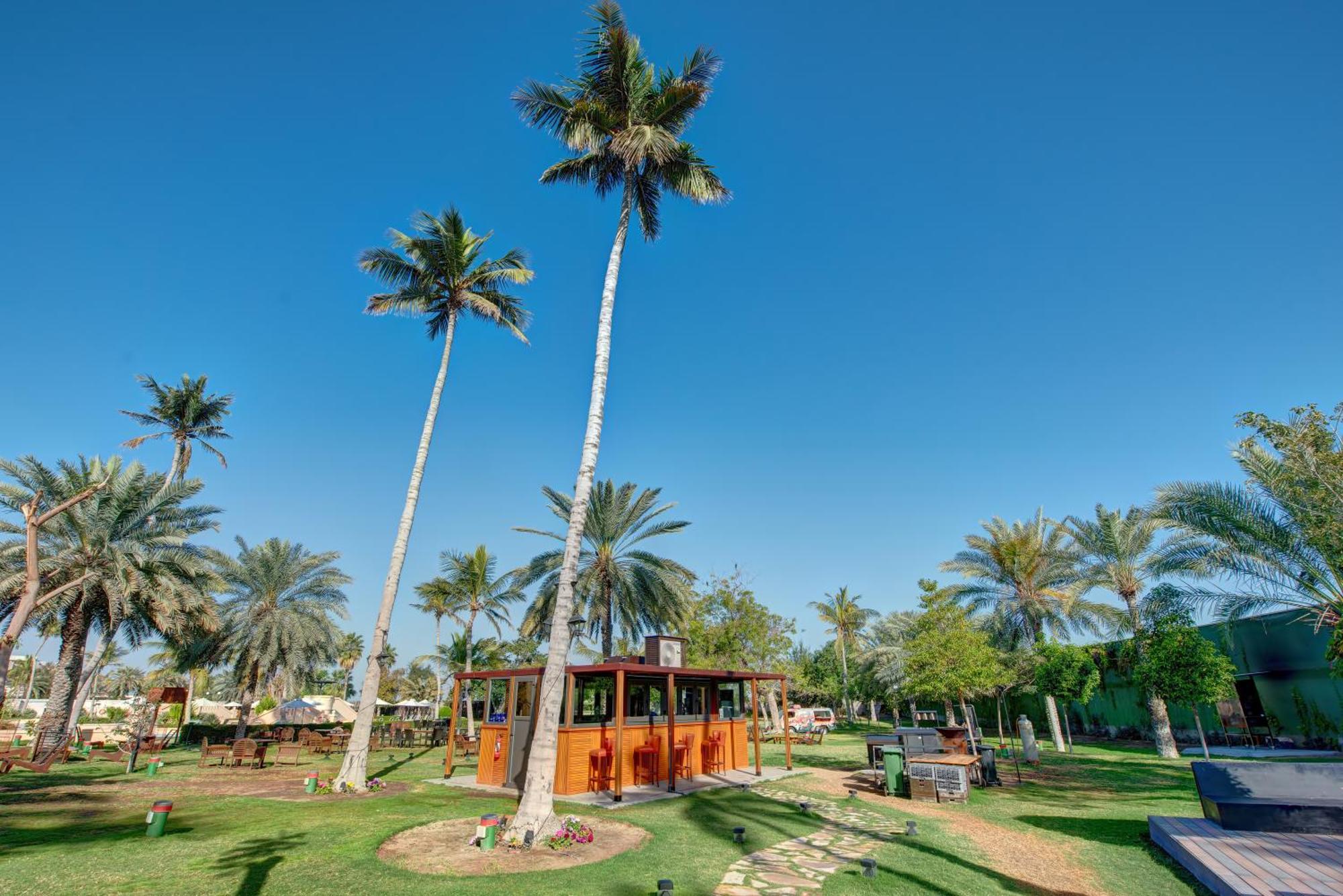 Intercontinental Muscat By Ihg Hotel Bagian luar foto Al-Qatif corniche